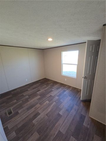 347 Hawkeye Lane, Harrison, AR 72601