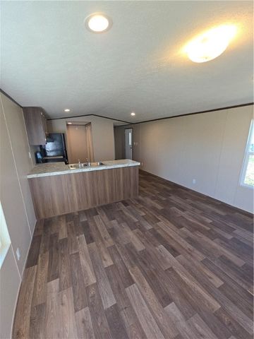 347 Hawkeye Lane, Harrison, AR 72601