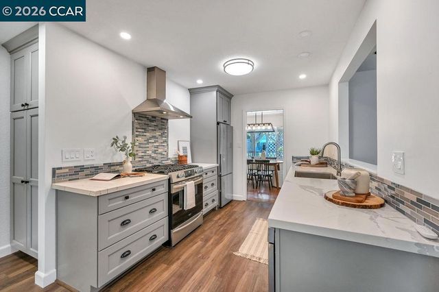 1948 Rose Lane, Pleasant Hill, CA 94523