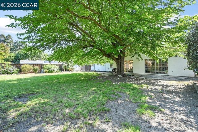1948 Rose Lane, Pleasant Hill, CA 94523