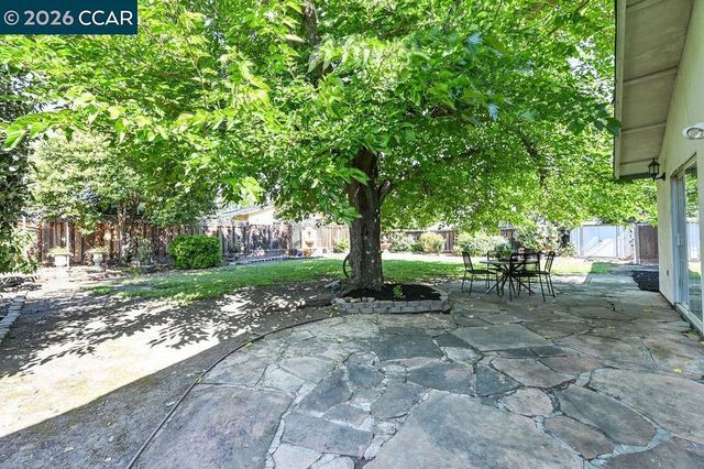 1948 Rose Lane, Pleasant Hill, CA 94523