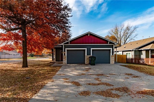 347 Florida Street, Lawrence, KS 66044