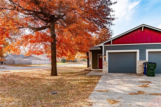 347 Florida Street, Lawrence, KS 66044