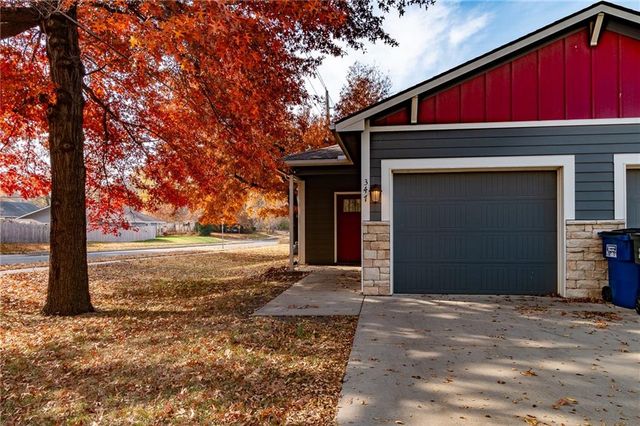 347 Florida Street, Lawrence, KS 66044