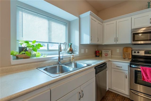 347 Florida Street, Lawrence, KS 66044