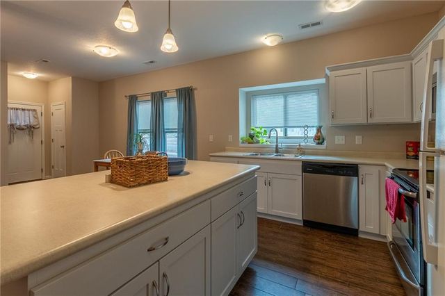 347 Florida Street, Lawrence, KS 66044