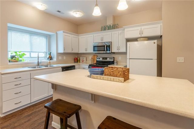 347 Florida Street, Lawrence, KS 66044