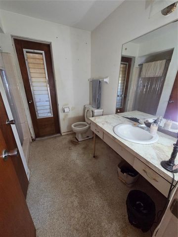 3707 SHARONDALE DRIVE, Sarasota, FL 34232