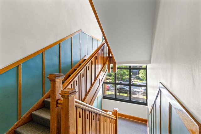 4715 N Beacon Street 2N, Chicago, IL 60640