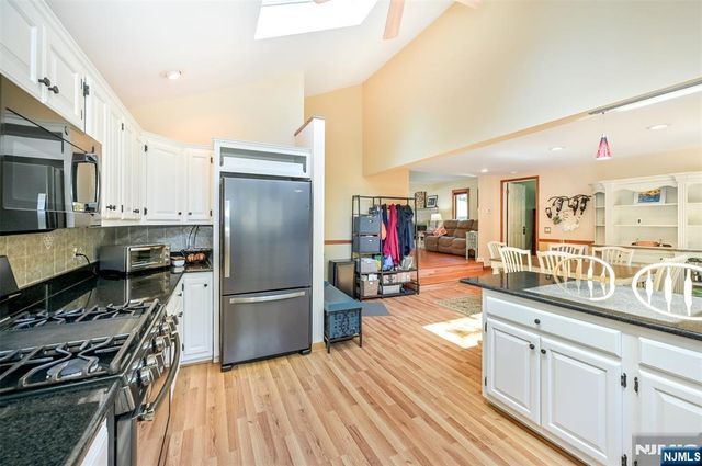 64 Ridge Avenue, Park Ridge, NJ 07656