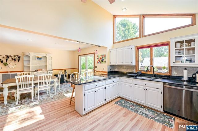 64 Ridge Avenue, Park Ridge, NJ 07656