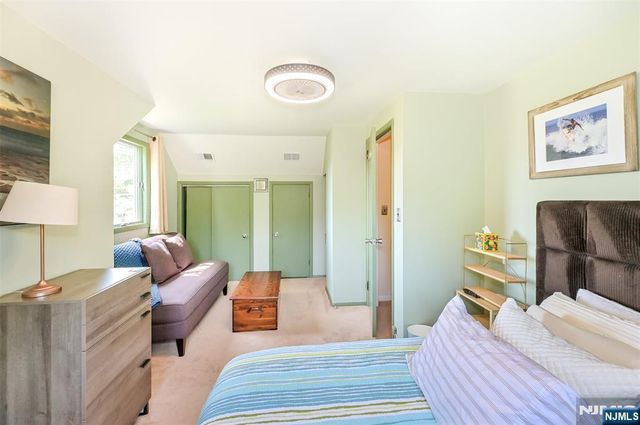 64 Ridge Avenue, Park Ridge, NJ 07656
