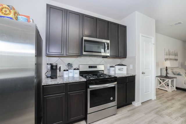 3596 Cannon Drive, Conroe, TX 77301