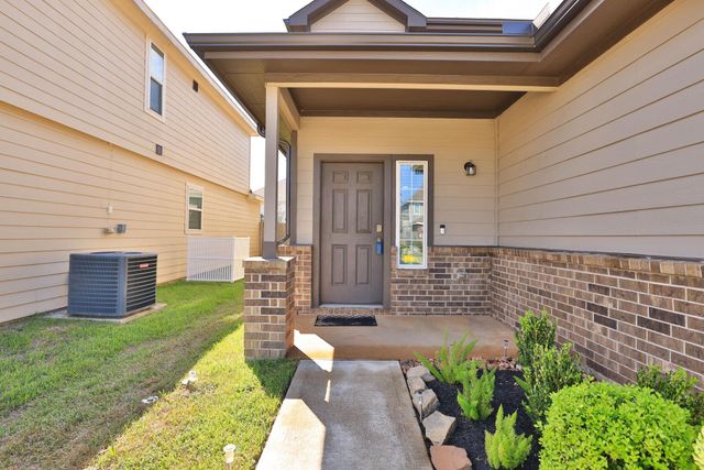 3596 Cannon Drive, Conroe, TX 77301