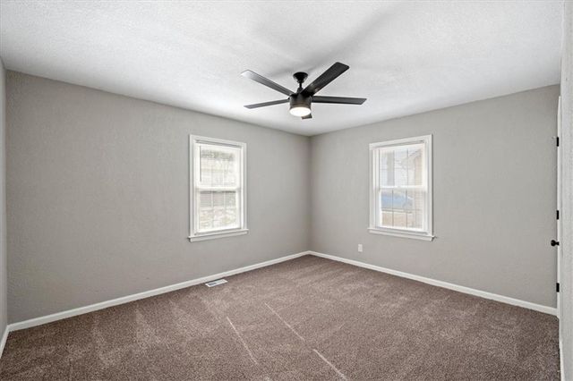 7404 E 56th Terrace, Kansas City, MO 64129