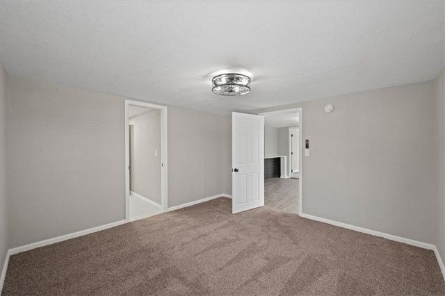 7404 E 56th Terrace, Kansas City, MO 64129