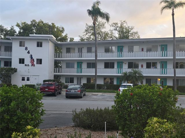 8454 111TH STREET 209, Seminole, FL 33772
