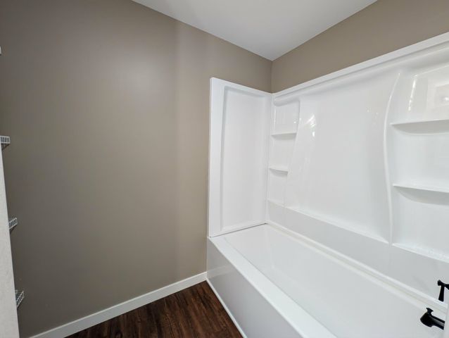 1232 E Superior Street, Alma, MI 48801