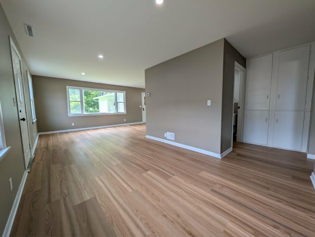 1232 E Superior Street, Alma, MI 48801