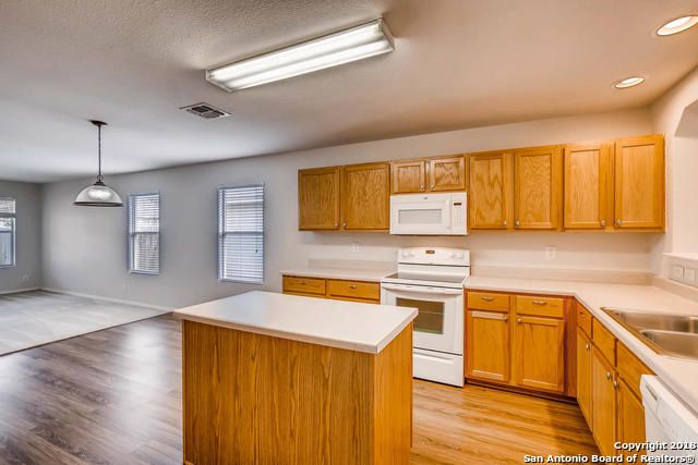 3827 PONDEROSA BND, San Antonio, TX 78261