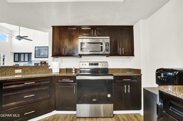 6629 ISLA DEL REY Drive, El Paso, TX 79912