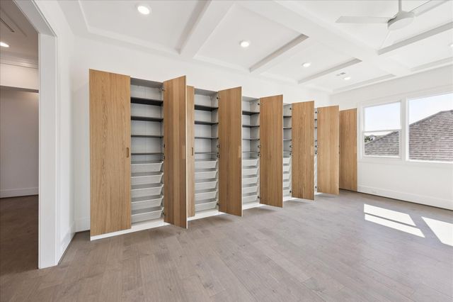 3735 Tartan Lane, Houston, TX 77025