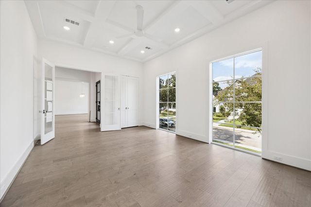 3735 Tartan Lane, Houston, TX 77025