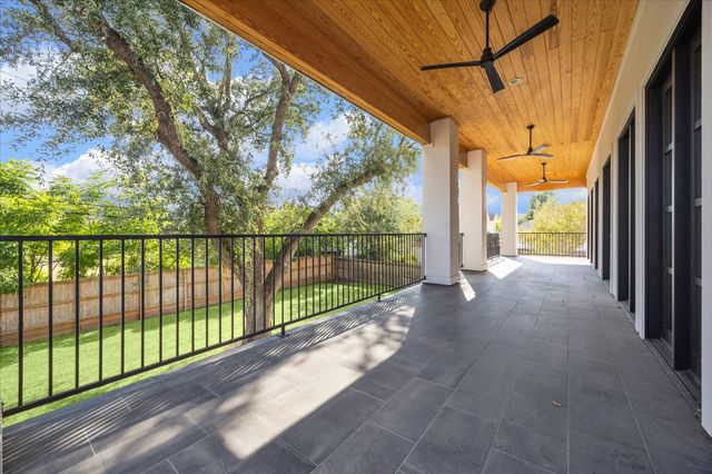 3735 Tartan Lane, Houston, TX 77025