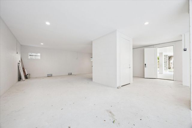 3735 Tartan Lane, Houston, TX 77025