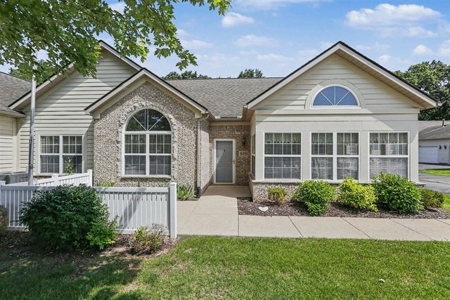 36154 Abbey Drive, Westland, MI 48185