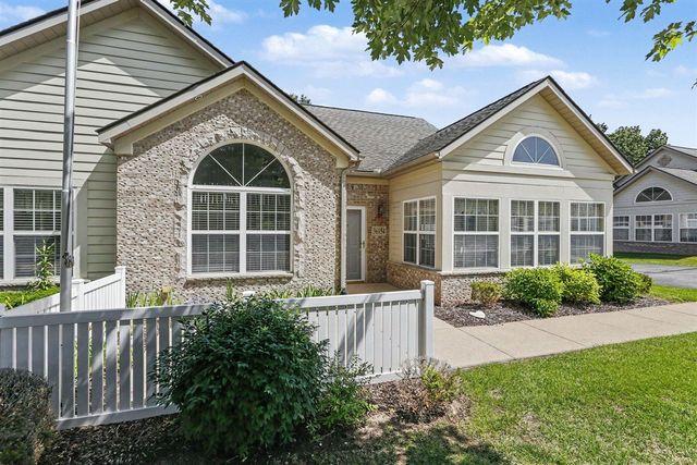 36154 Abbey Drive, Westland, MI 48185
