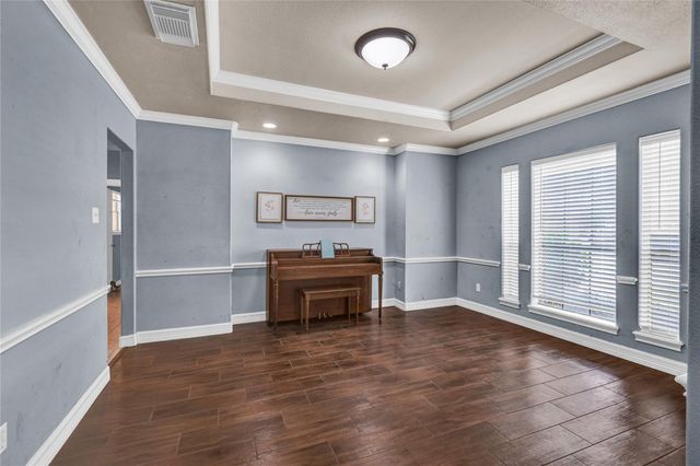 105 Thyme Trail, Lake Jackson, TX 77566