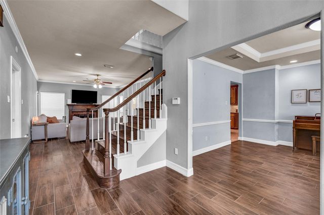 105 Thyme Trail, Lake Jackson, TX 77566