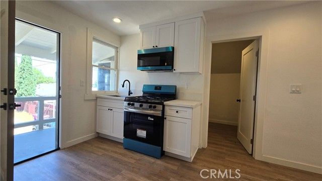 975 N Park B, Long Beach, CA 90813