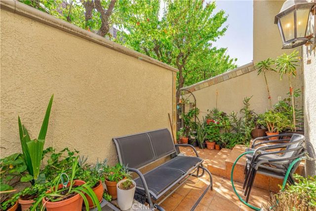 21901 Lassen Street 155, Chatsworth, CA 91311