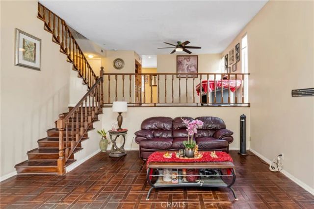 21901 Lassen Street 155, Chatsworth, CA 91311