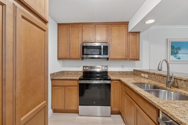 1900 S Ocean Boulevard 6a, Lauderdale-By-The-Sea # 6a, Lauderdale By The Sea, FL 33062
