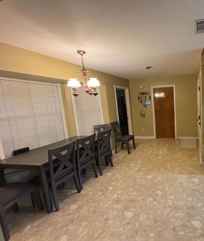 100 Holly St, El Dorado, AR 71730