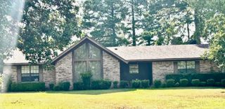 100 Holly St, El Dorado, AR 71730
