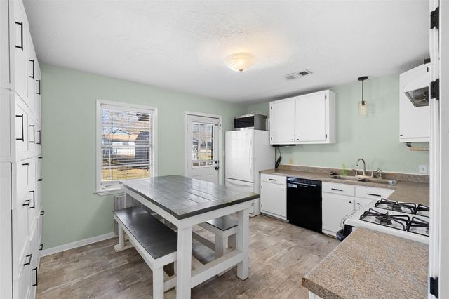 500 N Banks Street, Caldwell, TX 77836