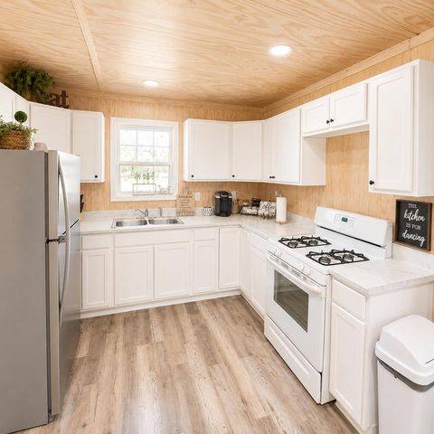 13348 Highway 260, Manning, SC 29102