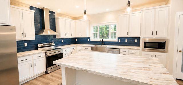 13348 Highway 260, Manning, SC 29102