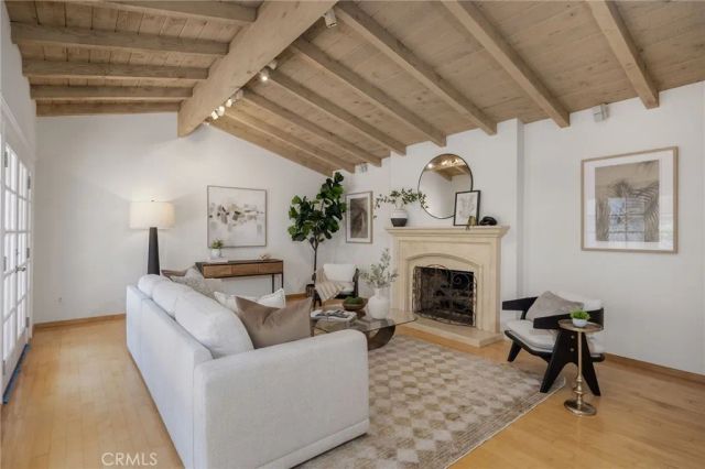 3504 N Poinsettia Avenue, Manhattan Beach, CA 90266