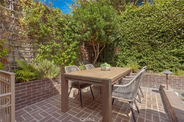 3504 N Poinsettia Avenue, Manhattan Beach, CA 90266