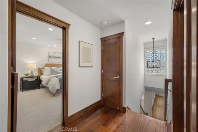 3504 N Poinsettia Avenue, Manhattan Beach, CA 90266