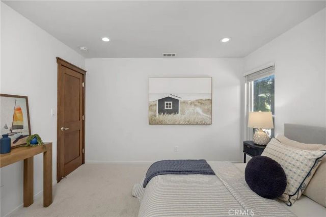 3504 N Poinsettia Avenue, Manhattan Beach, CA 90266