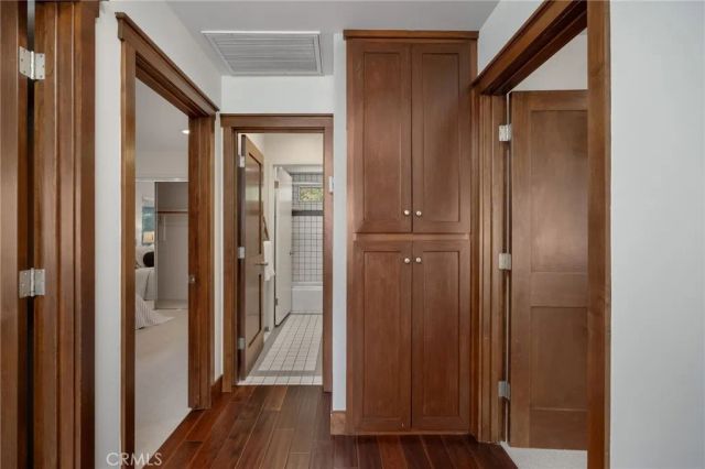 3504 N Poinsettia Avenue, Manhattan Beach, CA 90266
