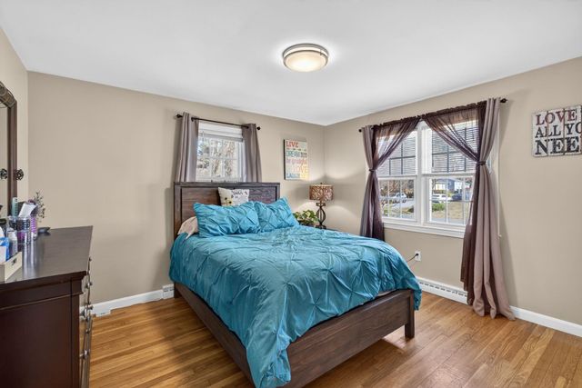 9 Dawson Avenue, Salem, NH 03079