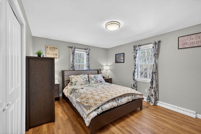 9 Dawson Avenue, Salem, NH 03079