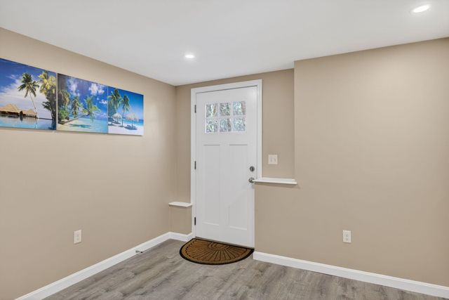 9 Dawson Avenue, Salem, NH 03079